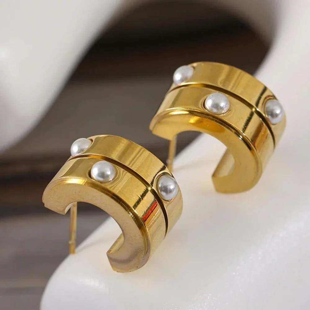 New 18K Gold Plated Pearl Hoop Earrings - Picture 1 of 6